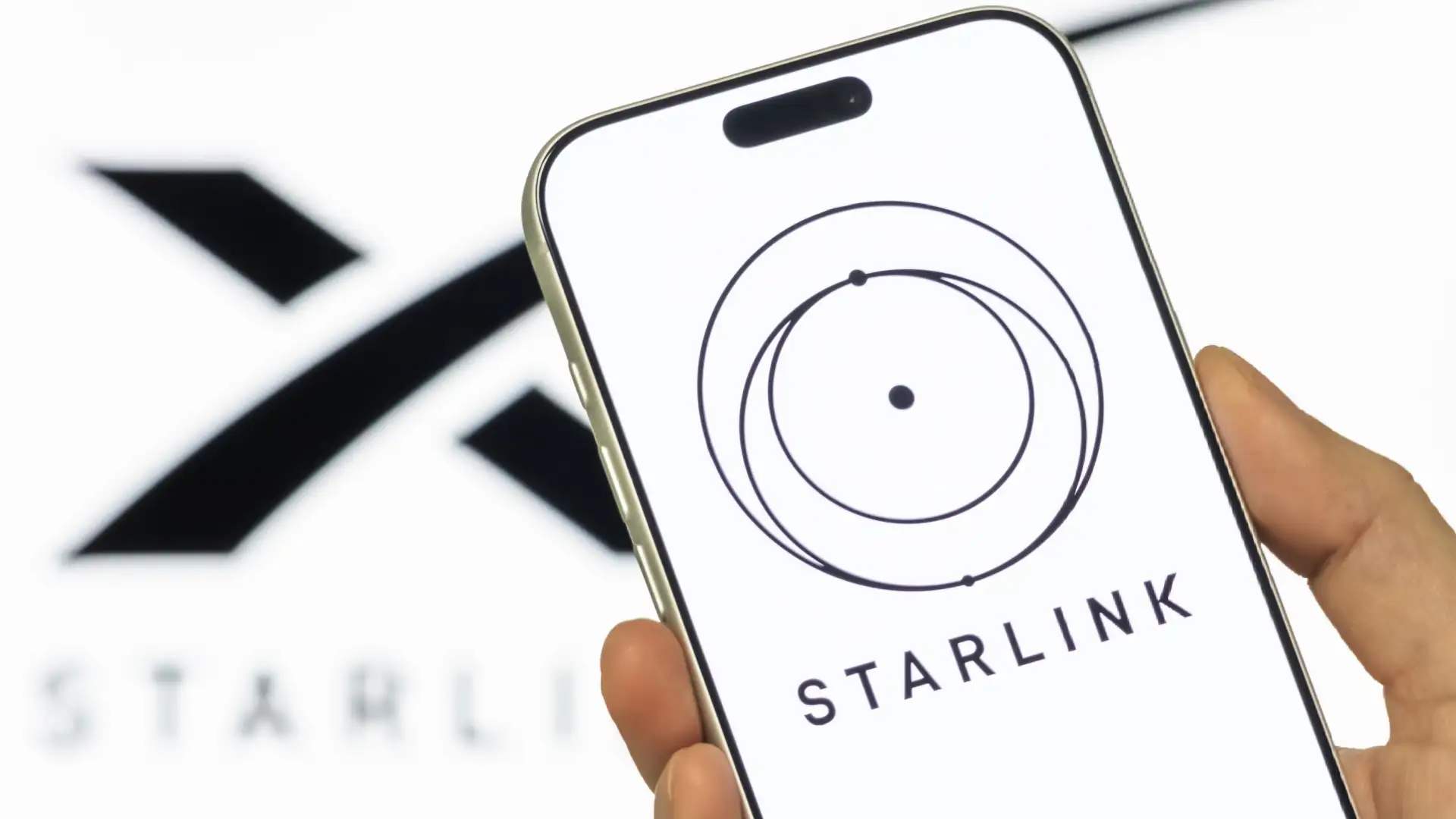 📱 Reuters: Starlink готує власний супутниковий смартфон — без потреби в мобільних операторах