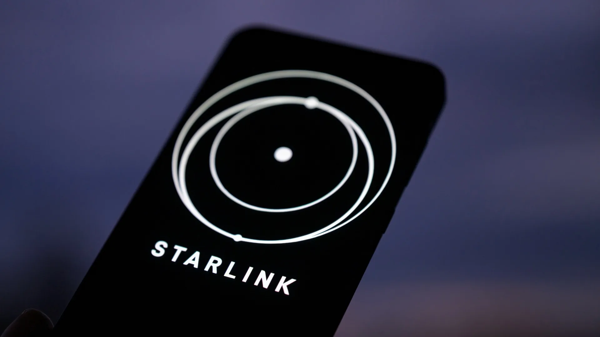SpaceX тимчасово зупинила набір нових реселерів Starlink через високий попит